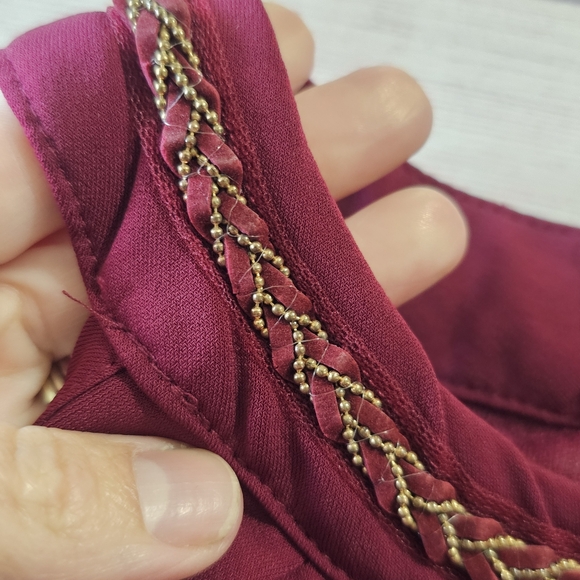 Tempted Hearts Burgundy Long Sleeve Cold Shoulder Lace Shirt Size Large - Picture 8 of 15